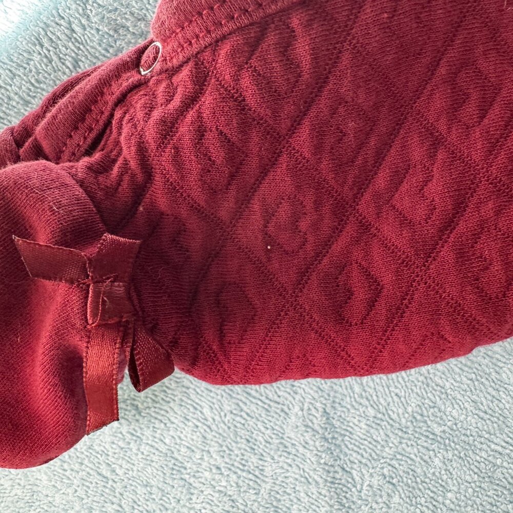 Baby Guess Footie - Picture 2 of 4